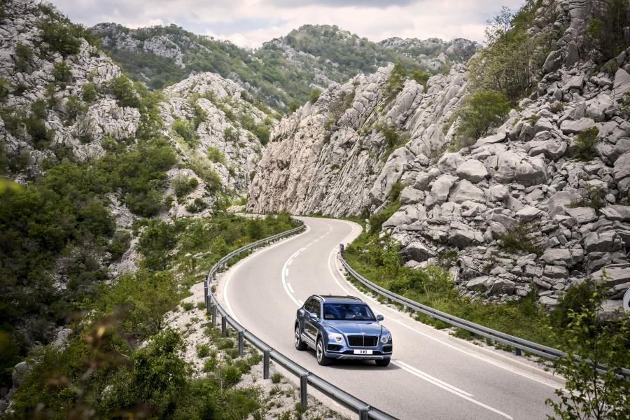  Bentley Bentayga Diesel 2016 года  (WW) (фото 30 из 107)